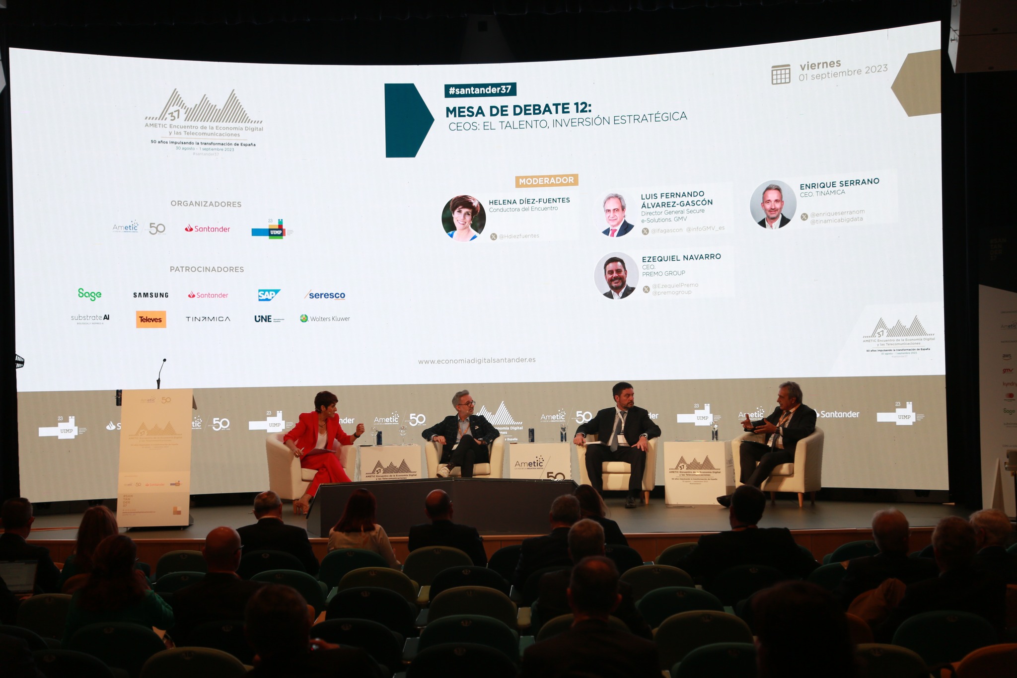 Mesa_Talento_Santander37